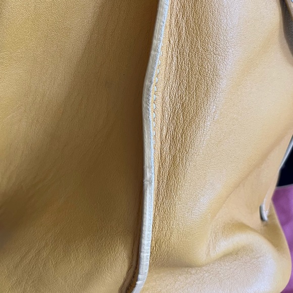 Butter-soft, very gently used, mustard yellow genuine leather tote. - Picture 4 of 14